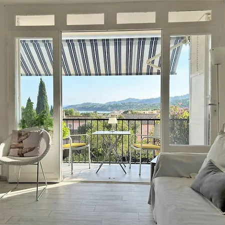 B0065-019 3 Pieces 4 Couchages Les Mimosas * Bormes-les-Mimosas