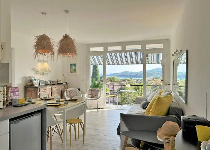 Апартаменты B0065-019 3 Pieces 4 Couchages Bormes Les Mimosas Борм-ле-Мимоза